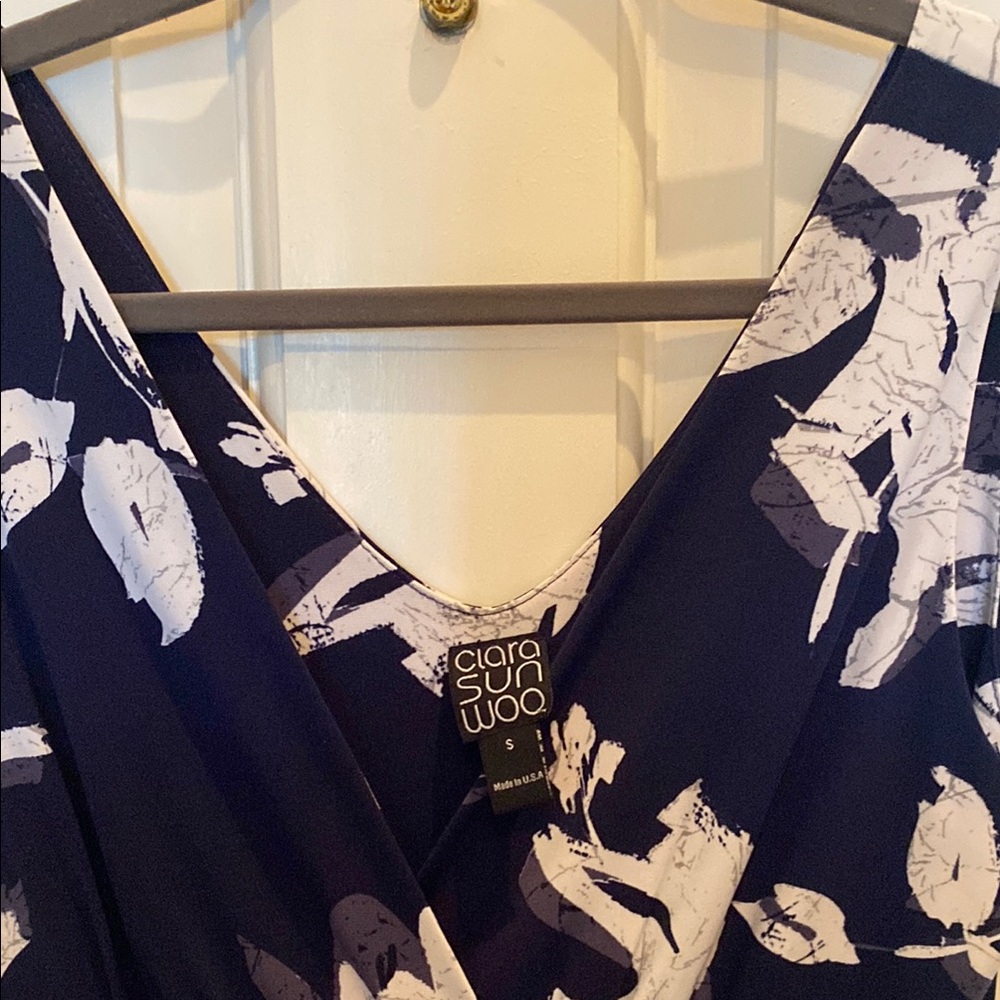 Clara Sunwoo Black and White Sleeveless V-Neck pants set